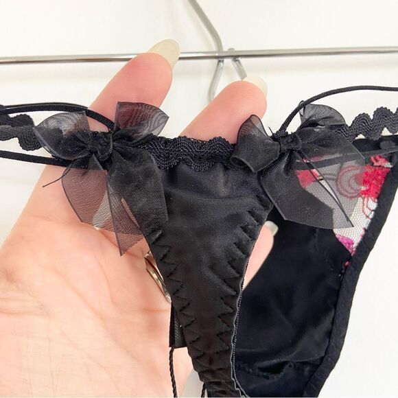 For Love and Lemons Black Heart Thong Panty XXS NWT - Picture 9 of 10